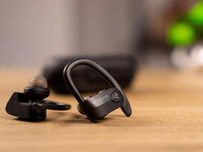 Спорт налегке: обзор Bluetooth-наушников AIRON Airtune Sport